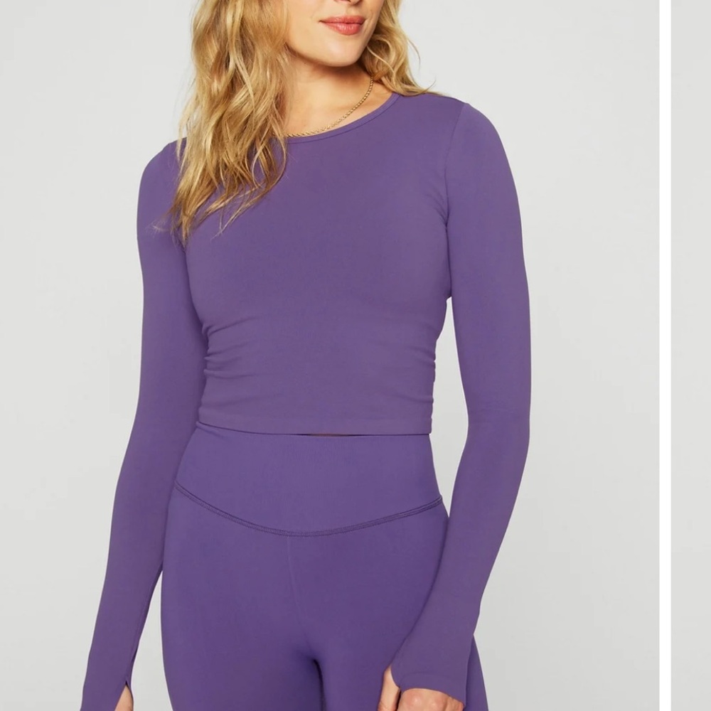Fabletics - Sleek Seamless Long-Sleeve Top